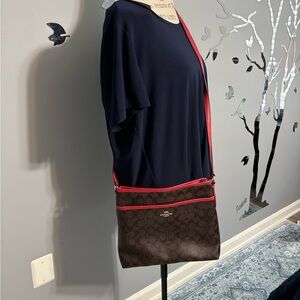 Coach Signature File Crossbody Bag – Style F58297 (Very Good Condition)